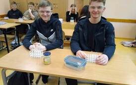 Lekcja chemii 7