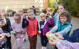 Dzień kropki 8