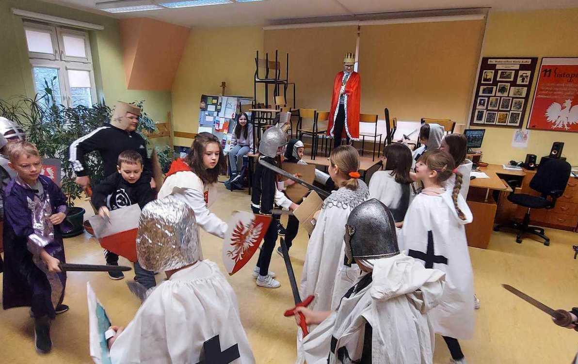 Zdjęcie do Lekcja historii
