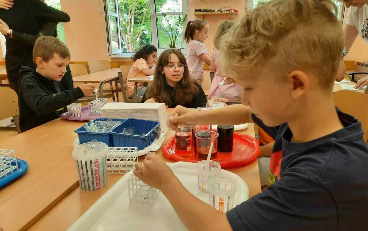 Zdjęcie do Dzień chemika